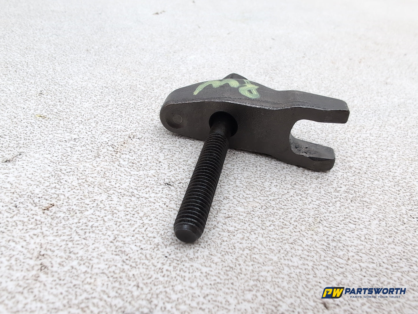 Kia Sportage 3 Sat Nav Crdi Fuel Injector Bracket Clamp And Bolt 2010-2015 - photo 4