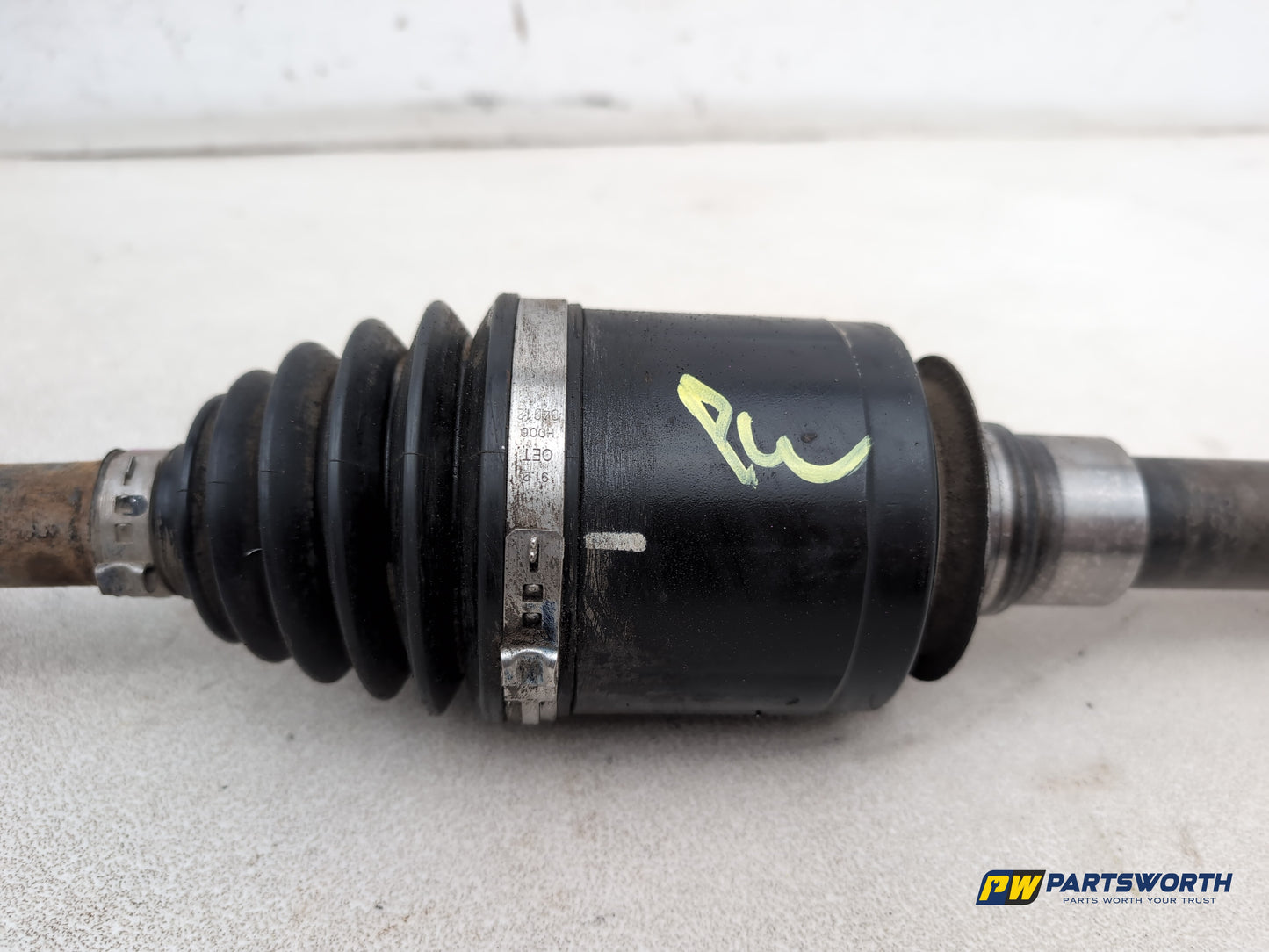 Mercedes-Benz Ml300 Sport Cdi Blue-Cy A Driveshaft Front Rh Driver Side - photo 4
