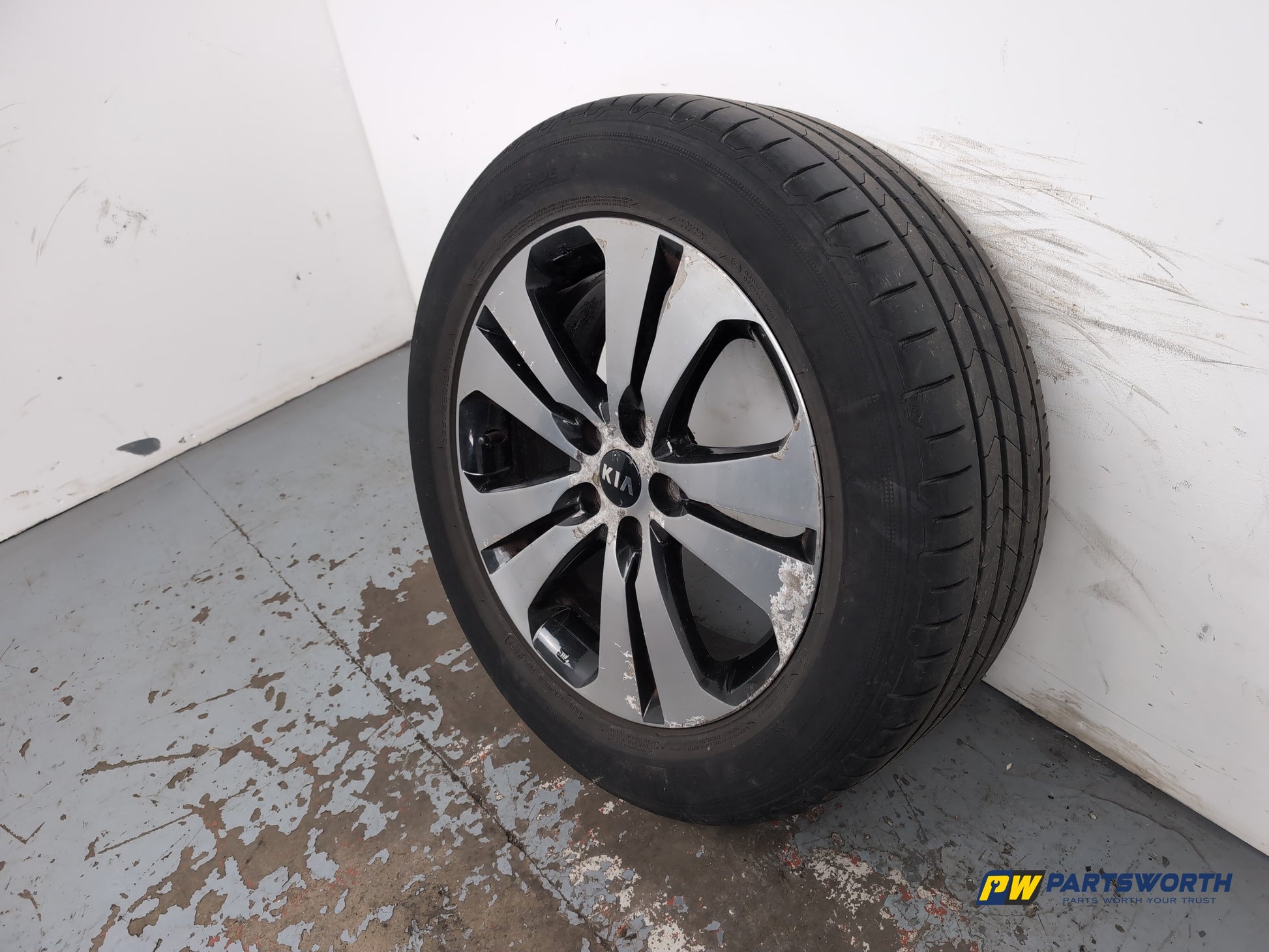 Kia Sportage 3 Sat Nav Crdi Wheel With Tyre 235/55 R18 529103u350 - photo 4