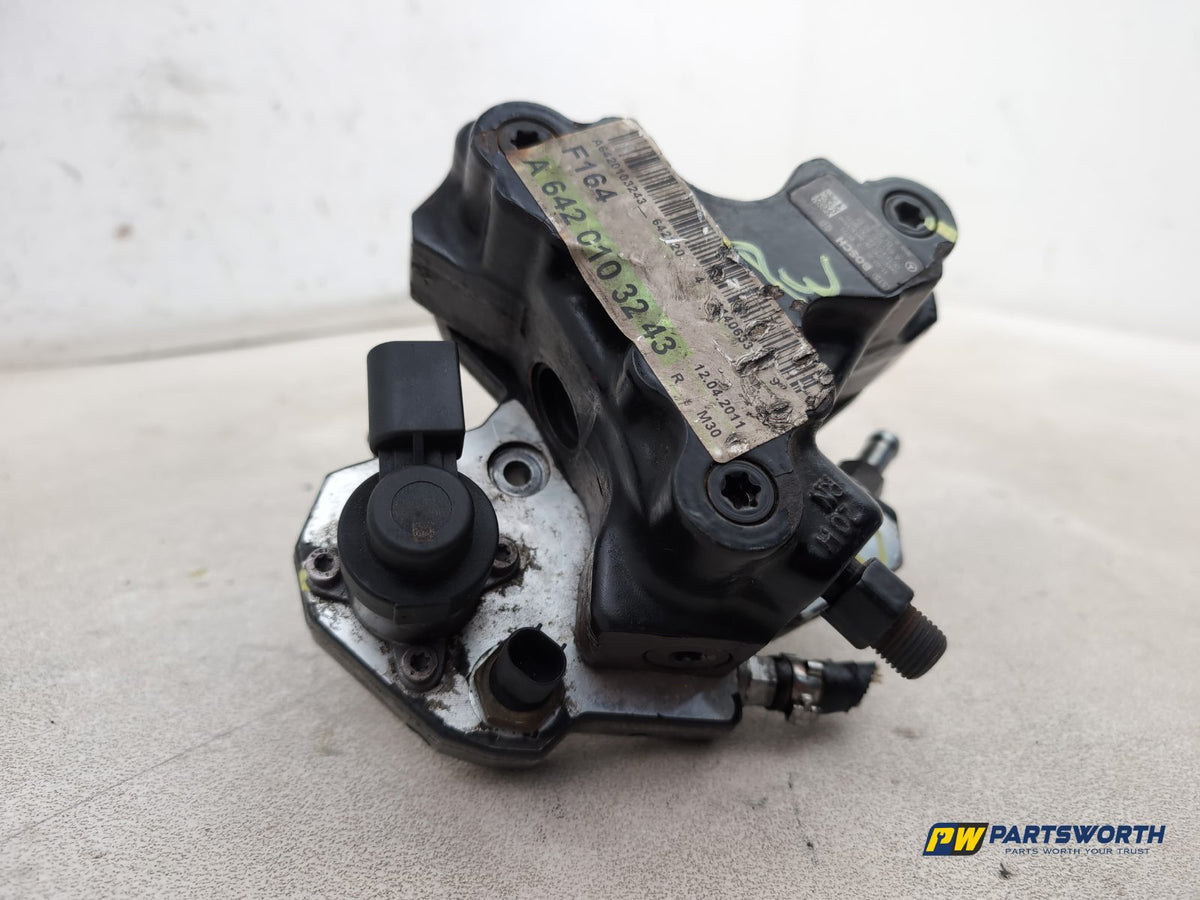 High pressure fuel pump 4