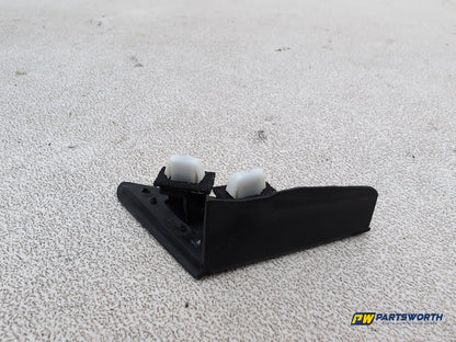 Kia Sportage 3 Sat Nav Crdi Wing Triangle Trim Cover Right Driver Side 2010-2015 - photo 4