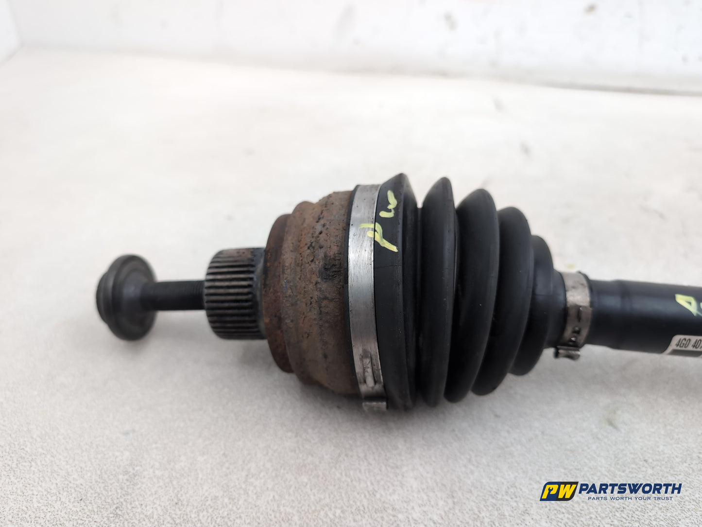 Audi A6 Se Tdi Quattro Auto Driveshaft Front Rh Driver Side 4g0407271f 2011-2014 - photo 4
