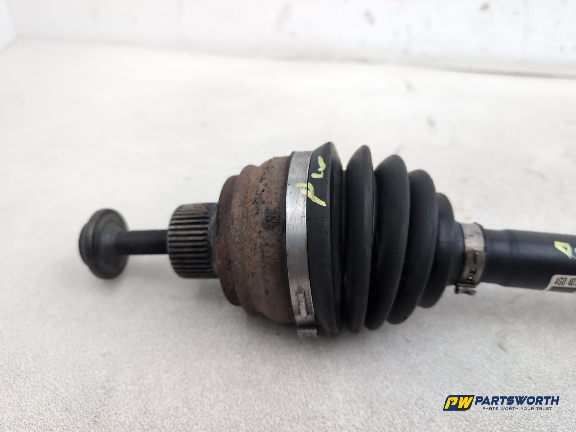 Audi A6 Se Tdi Quattro Auto Driveshaft Front Rh Driver Side 4g0407271f 2011-2014 - photo 4