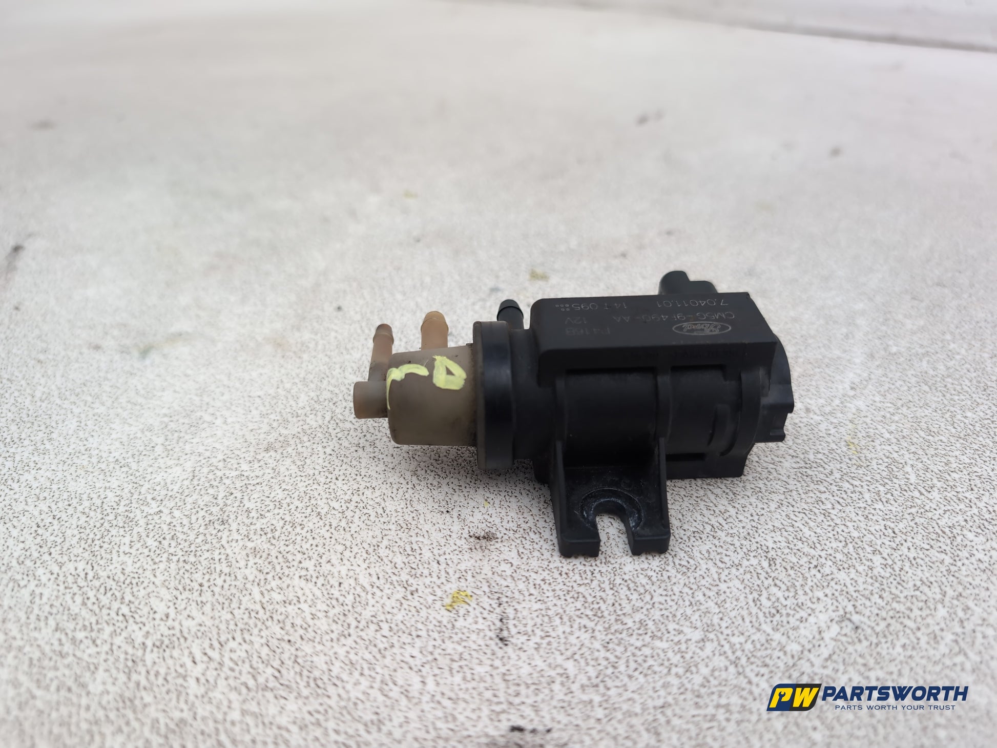 Ford Focus Zetec Turbo Turbo Solenoid Valve Cm5g9f490aa 2011-2018 - photo 4