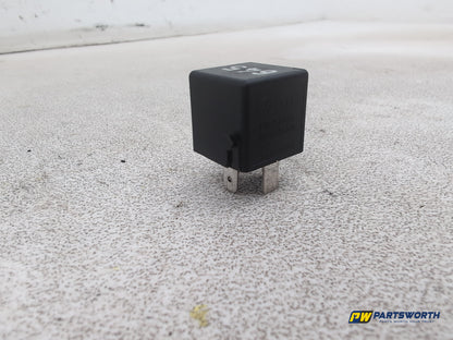 Audi A6 Se Tdi Quattro Auto 4 Pin Relay Module 645 4h0851253a - photo 4