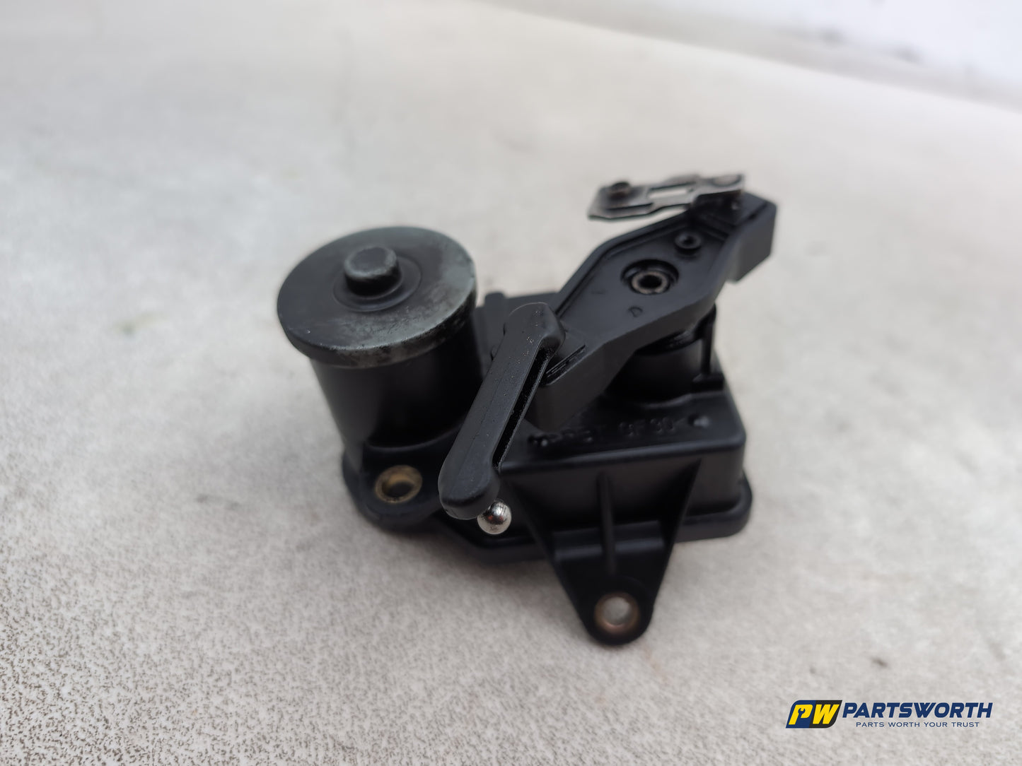 Mercedes-Benz B180 Intake Manifold Actuator Swirl Flap A6421500594 2009-2011 - photo 4