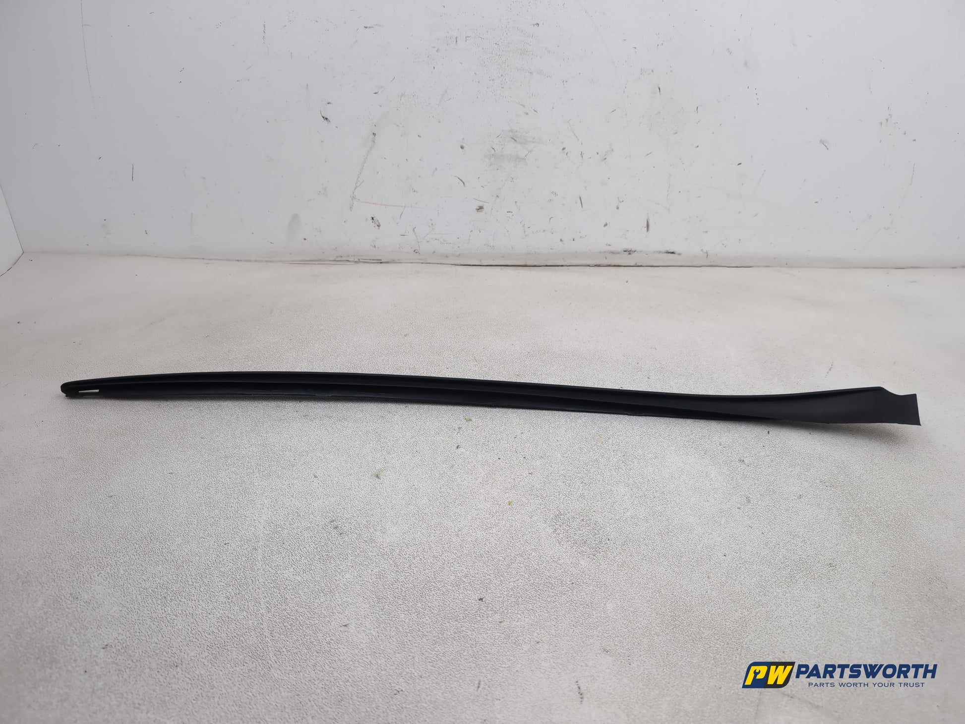 Seat Ibiza Sportrider Left Passenger Side Windscreen Moulding Trim 6j0854319 - photo 10