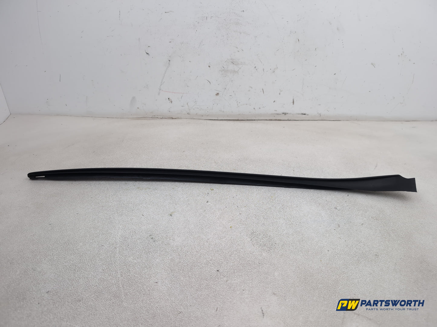 Seat Ibiza Sportrider Left Passenger Side Windscreen Moulding Trim 6j0854319 - photo 4