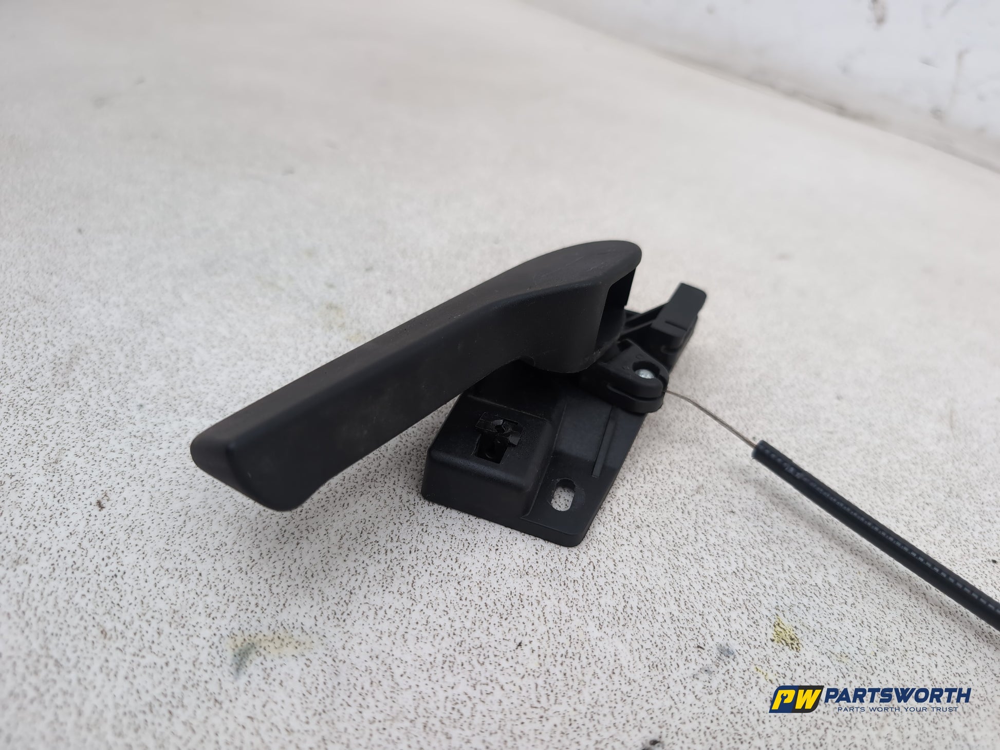 Seat Ibiza Sportrider Bonnet Release Handle And Cable 1j1823633 2008-2012 - photo 9