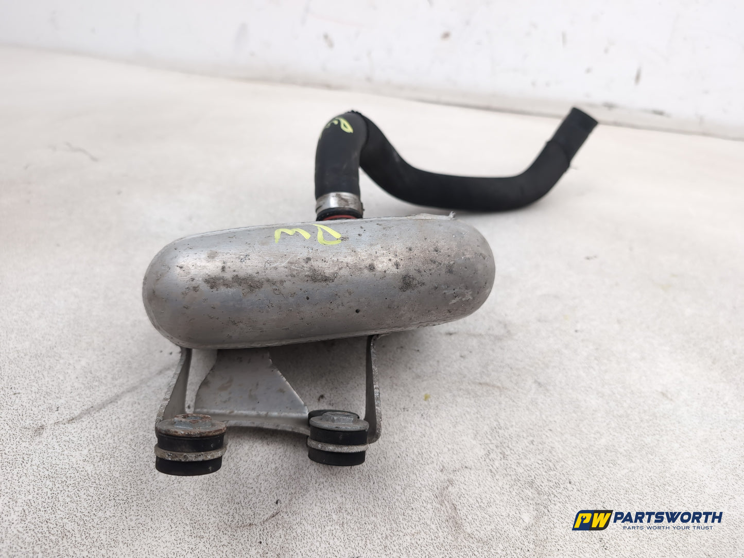Mercedes Cls 320 Cdi Rear Right Air Suspension Pressure Tank Reservoir 2004-2008 - photo 4