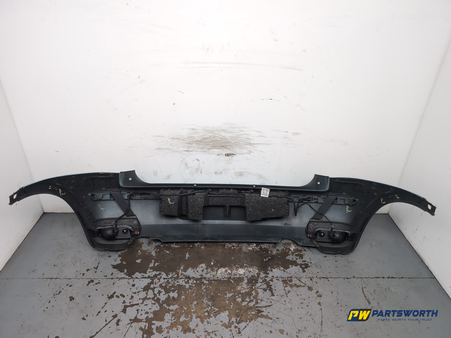 Vauxhall Corsa C Rear Bumper Mint Green 2000-2006 - photo 10