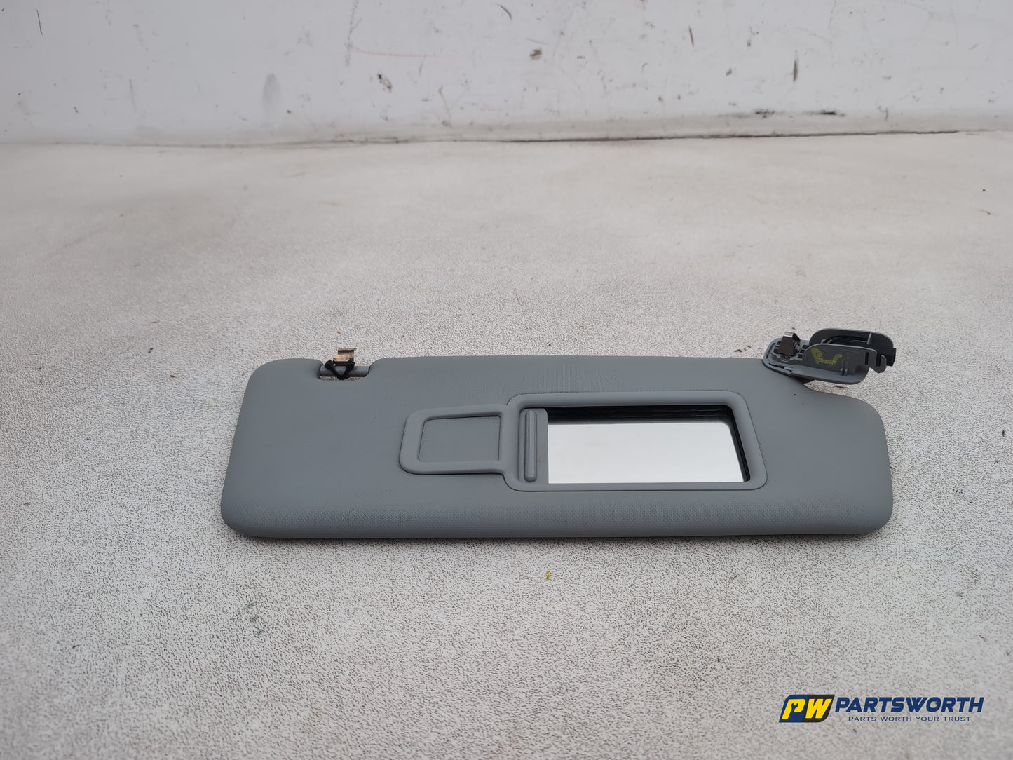 Audi A1 Contrast Edition Tdi Sun Visor Rh Driver Side 2010-2012 - photo 10