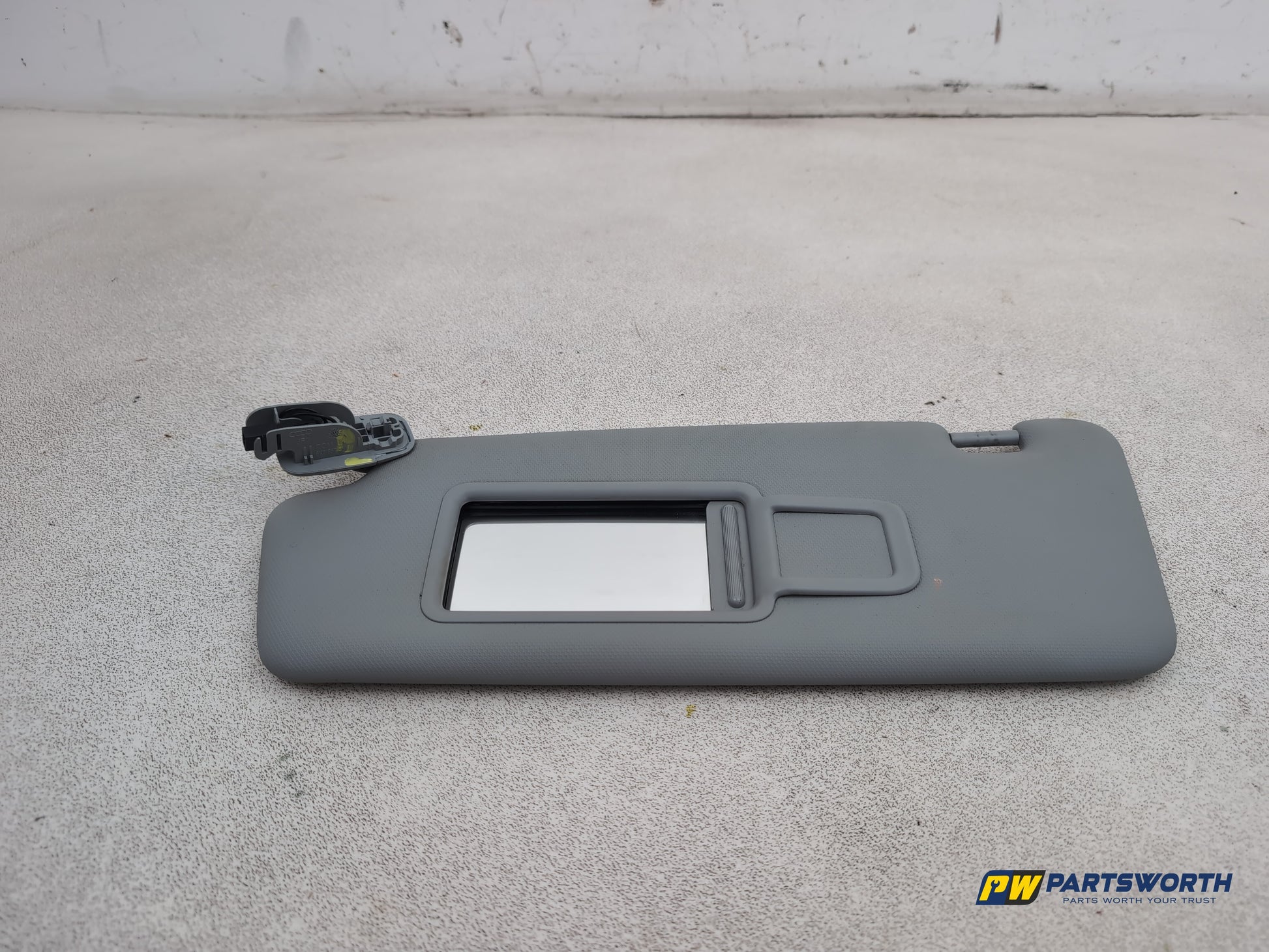 Audi A1 Contrast Edition Tdi Sun Visor Lh Passenger Side 2010-2012 - photo 10