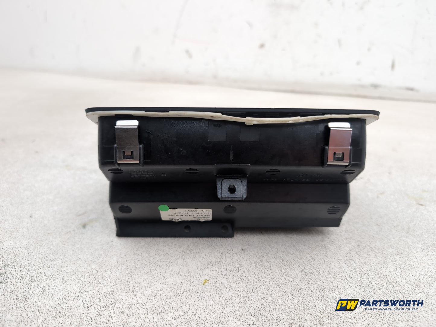 Audi A1 Contrast Edition Tdi Multifunction Display Screen 8x0857273b 2010-2012 - photo 4