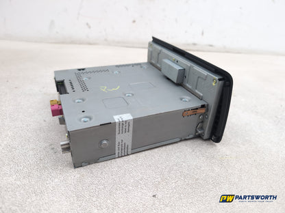 Audi A1 Contrast Edition Tdi Stereo Radio Cd Player Head Unit 8x0035183d - photo 10