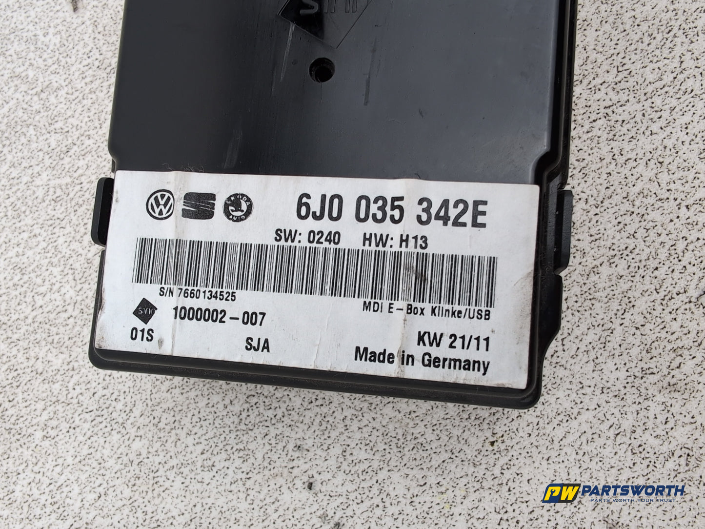 Seat Ibiza Sportrider Multimedia Interface Module 6j0035342e 2010-2011 - photo 4