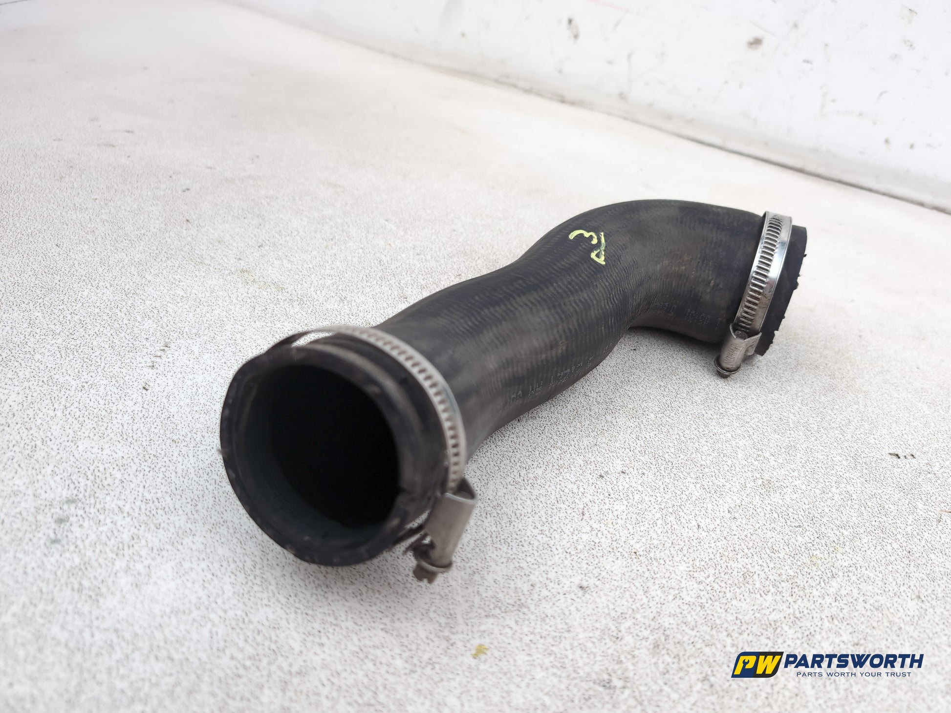 Audi A1 Contrast Edition Tdi Turbo Air Intake Pipe 2008-2012 - photo 4