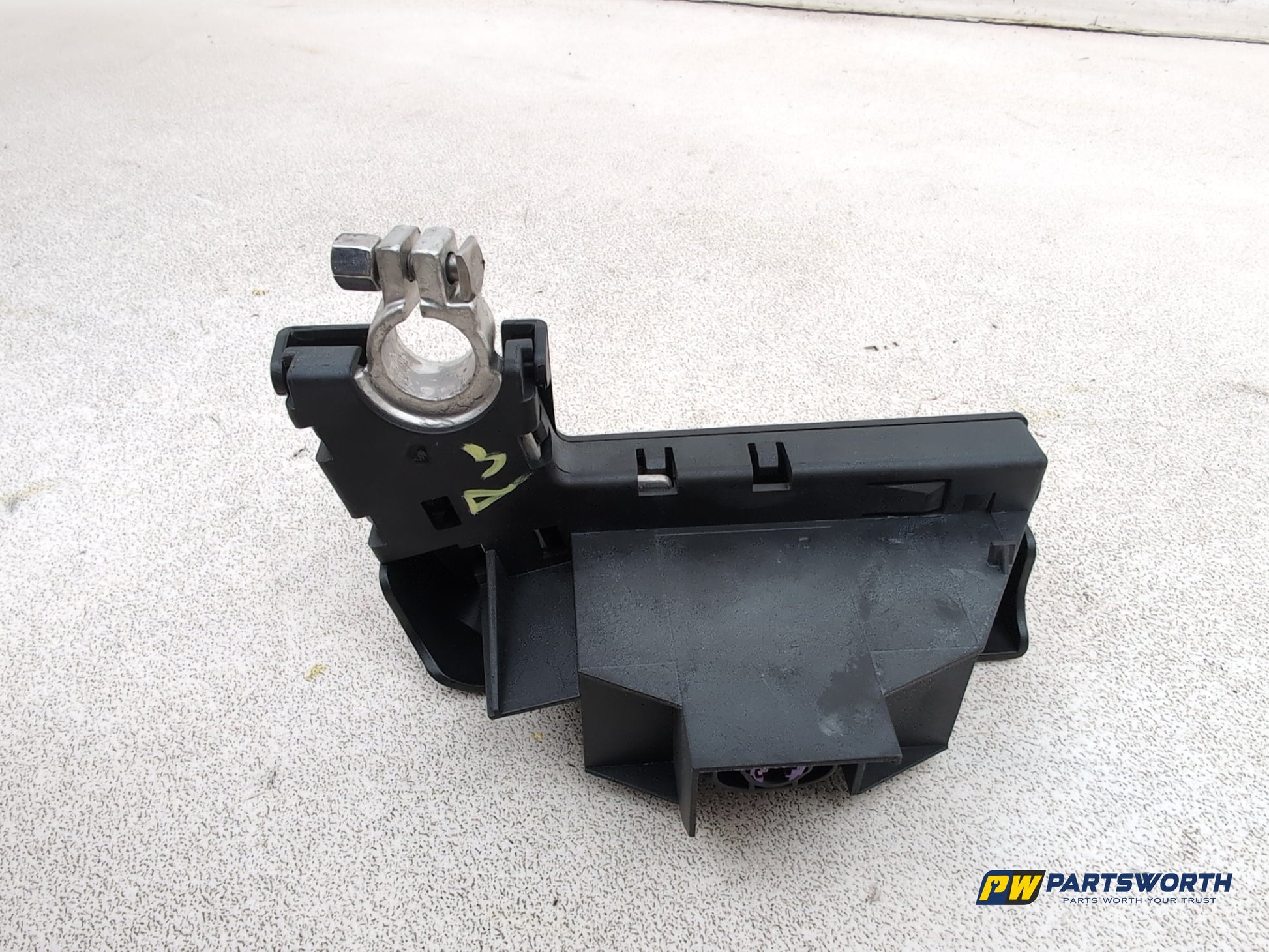 Audi A1 Contrast Edition Tdi Battery Positive Clamp Terminal K98j4590 2010-2014 - photo 10