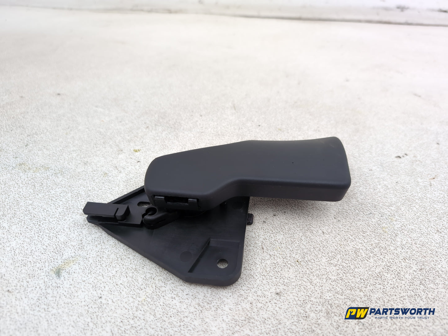 Audi A1 Contrast Edition Tdi Bonnet Release Handle 7l0823633 2010-2014 - photo 4
