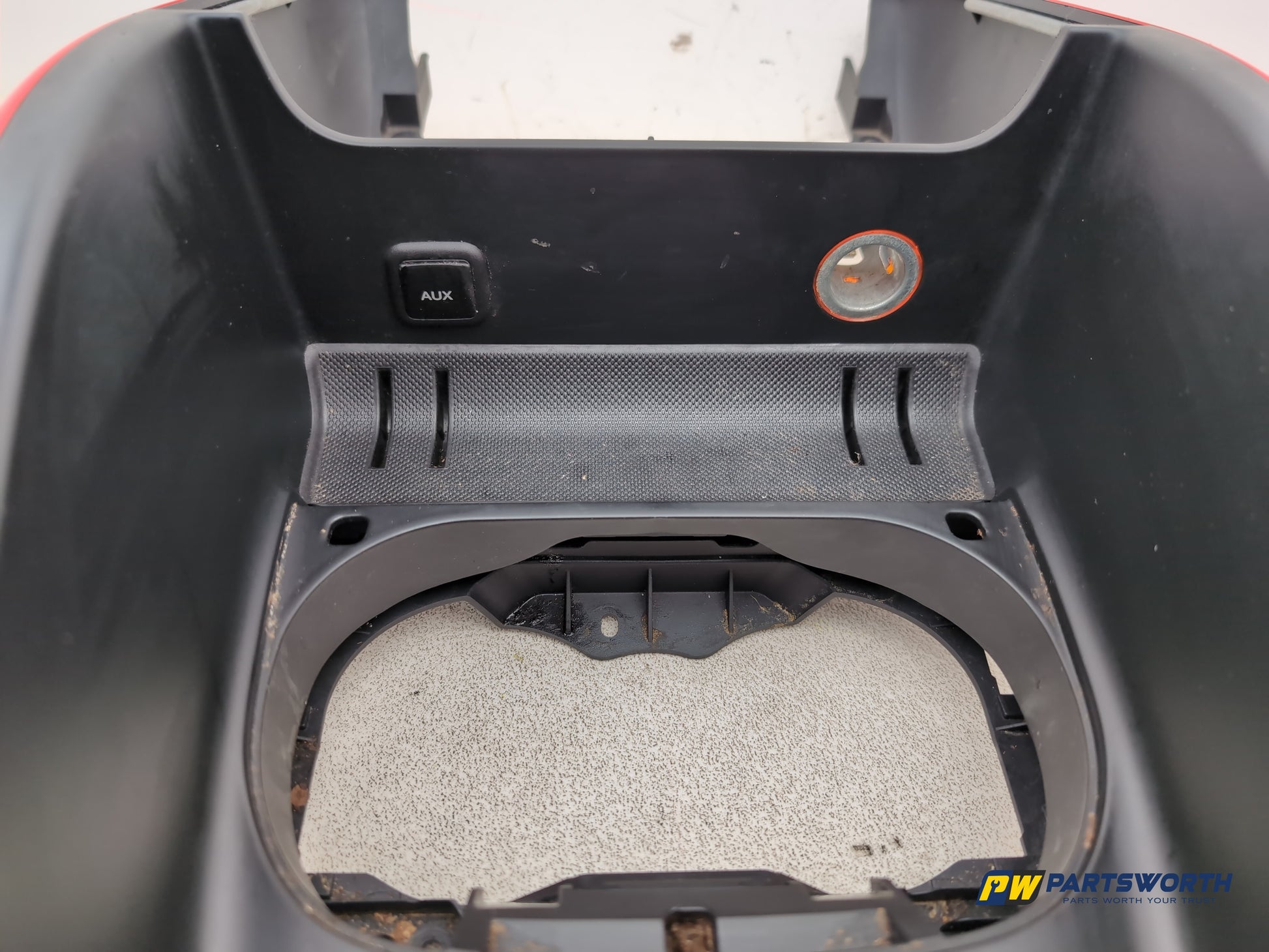 Centre Console Trim  4