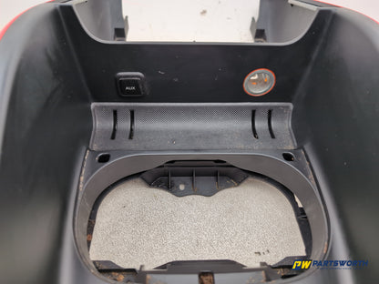 Audi A1 Contrast Edition Tdi Centre Console Surround Trim In Red Lz3m 2010-2012 - photo 4