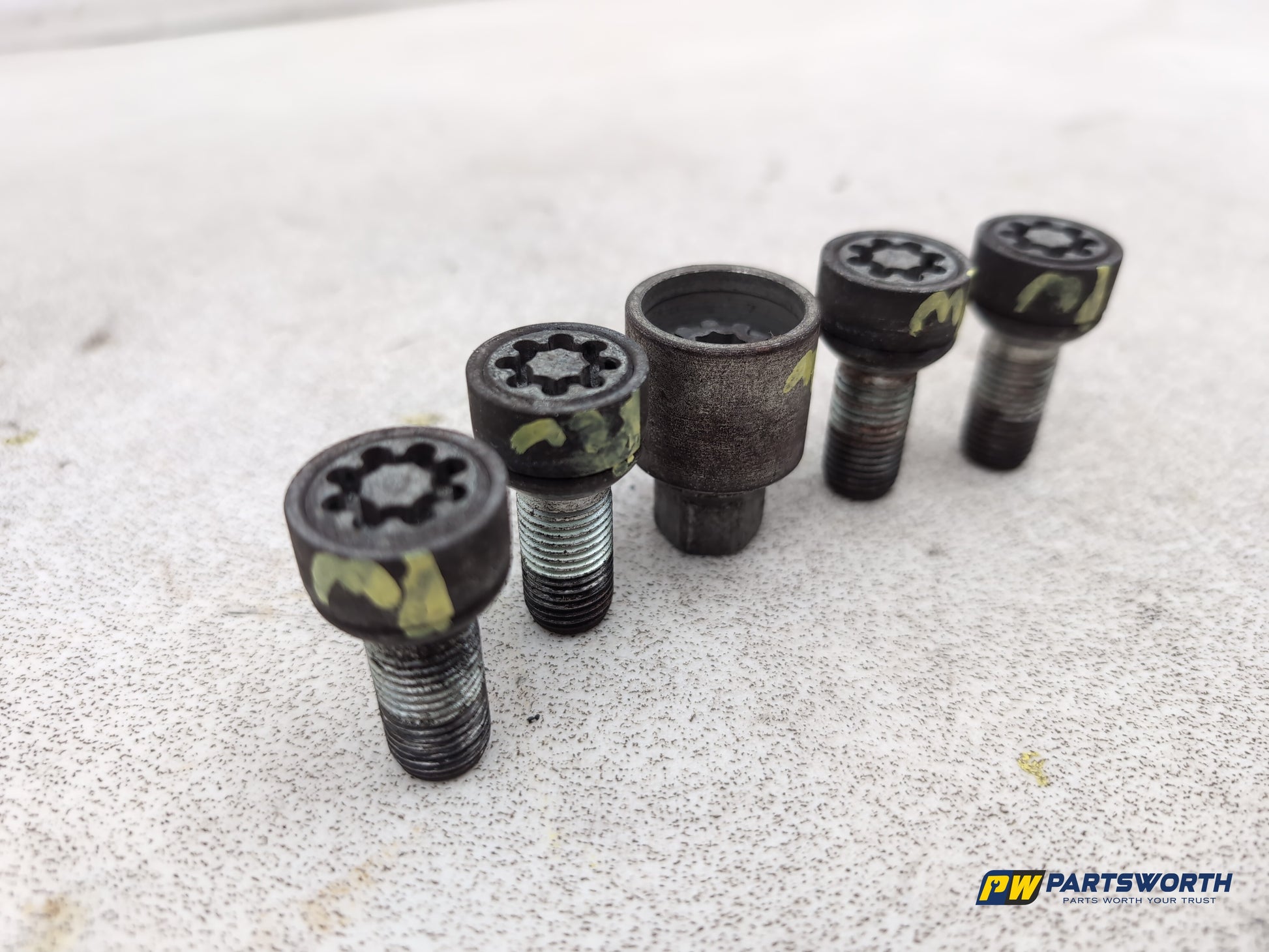 Audi A1 Contrast Edition Tdi Audi A1 Locking Wheel Nut Set - photo 4