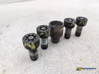 Audi A1 Contrast Edition Tdi Audi A1 Locking Wheel Nut Set - photo 4