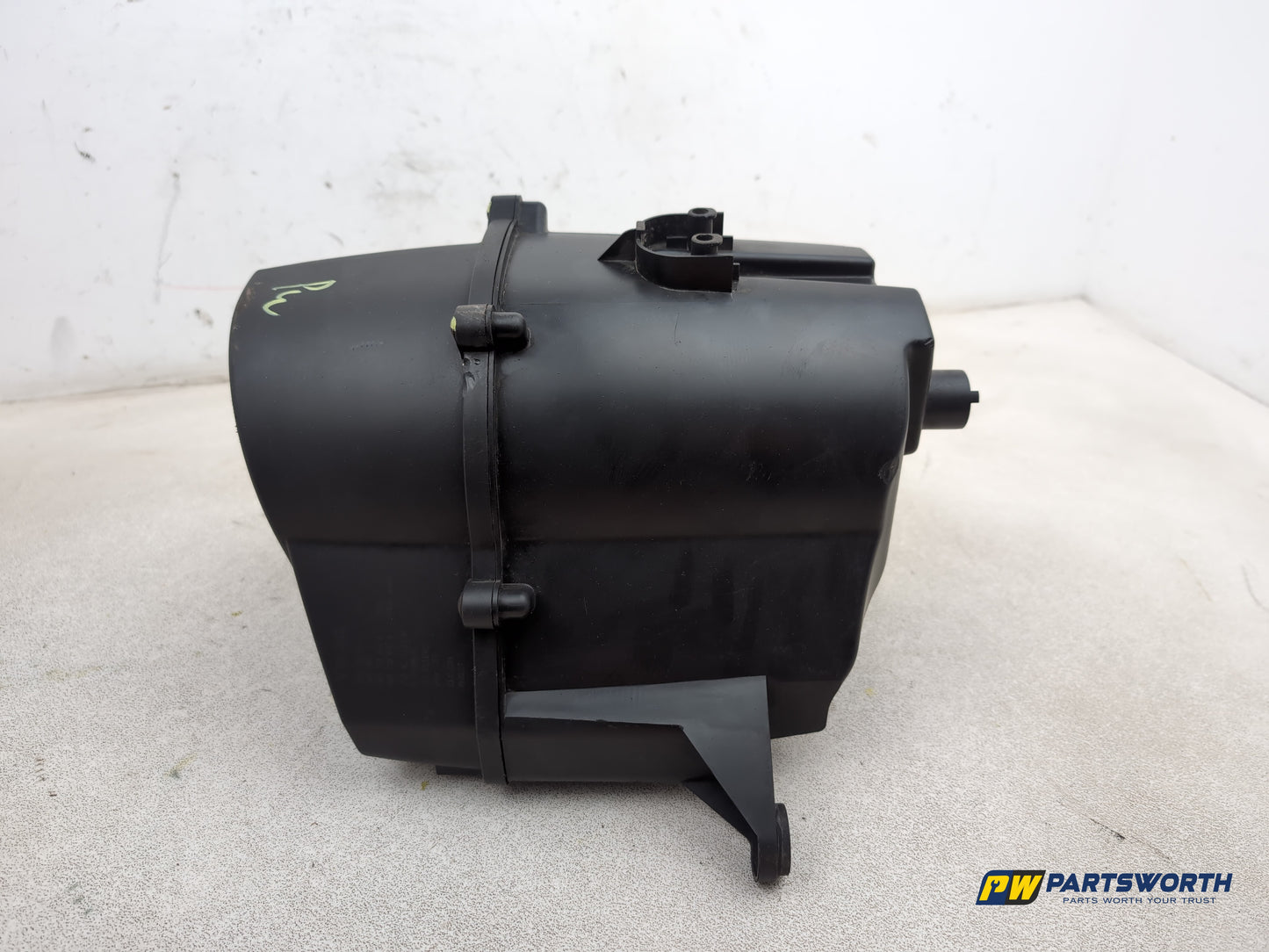 Audi A1 Contrast Edition Tdi Air Filter Housing 2008-2012 - photo 4