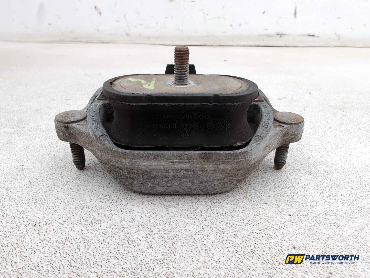 Audi A1 Contrast Editioni Lower Transmission Gearbox Mount 8k0399151 2008-2012 - photo 10