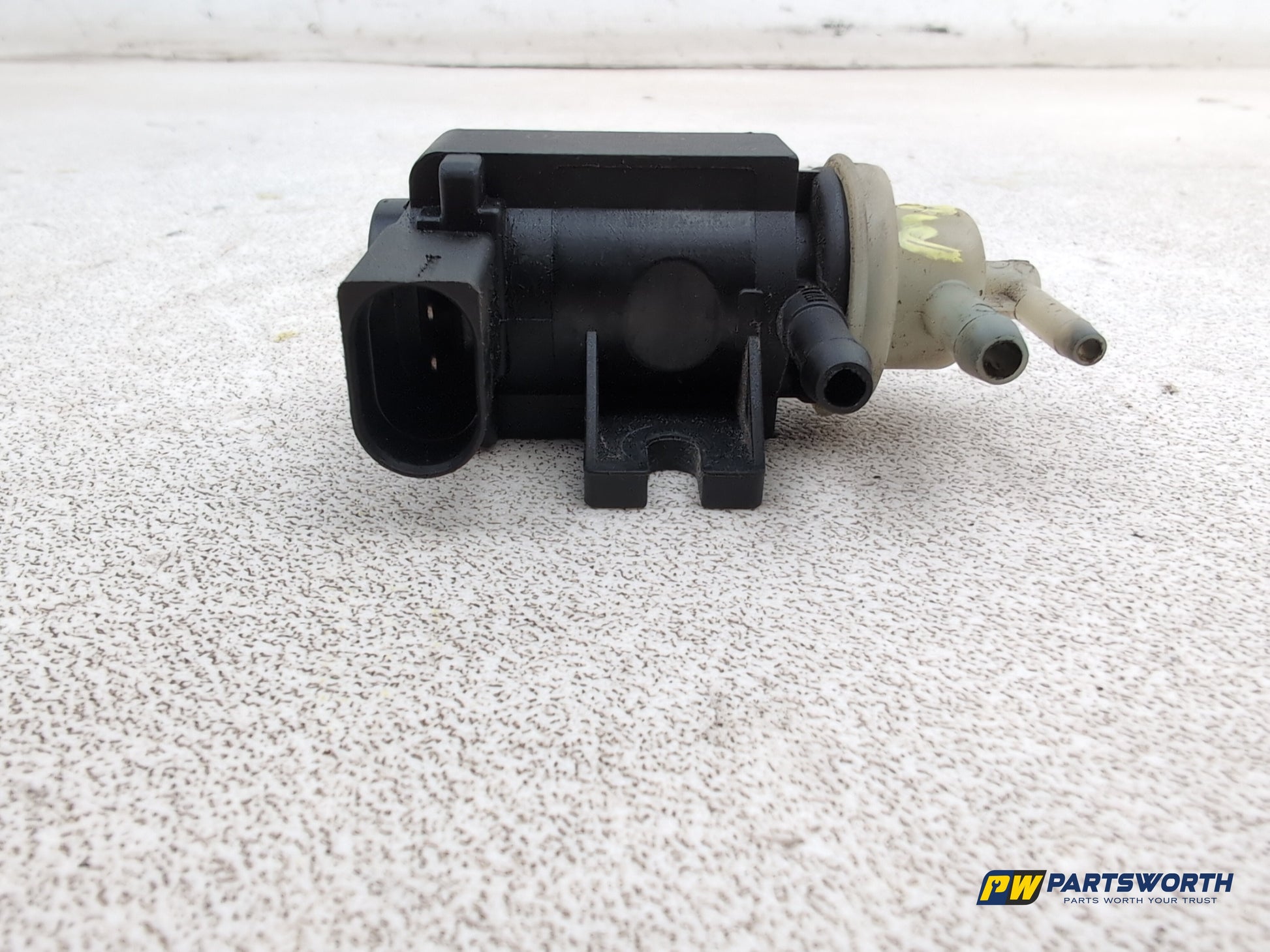 Audi A1 Contrast Edition Turbo Boost Pressure Control Valve 1.6l Diesel 0892502 - photo 10