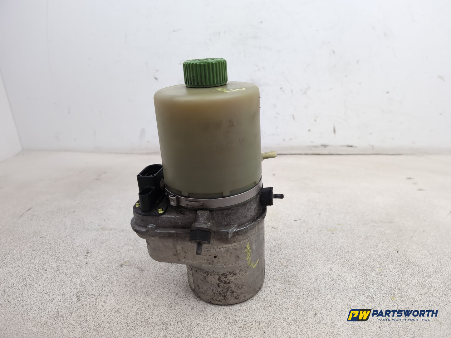 Seat Vw Skoda Audi 1.4l Petrol Manual Power Steering Pump Motor 6r0423156b - photo 4