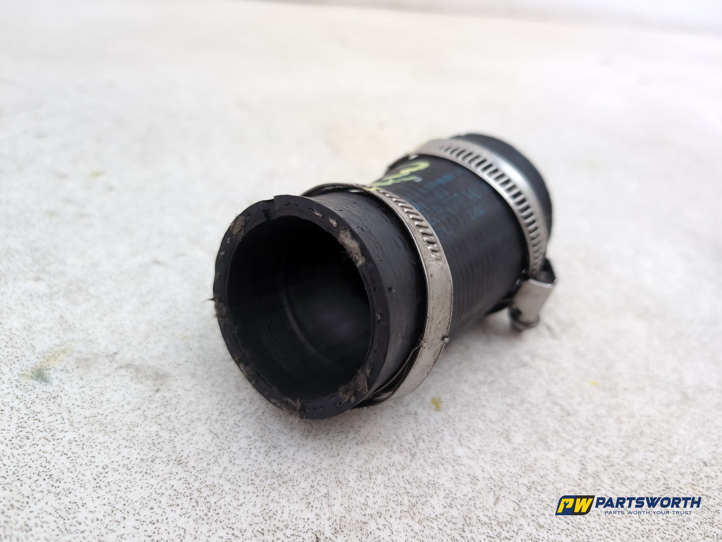 Audi A1 Contrast Edition Tdi Turbo Intercooler Hose Pipe 6r0145828 2008-2012 - photo 4