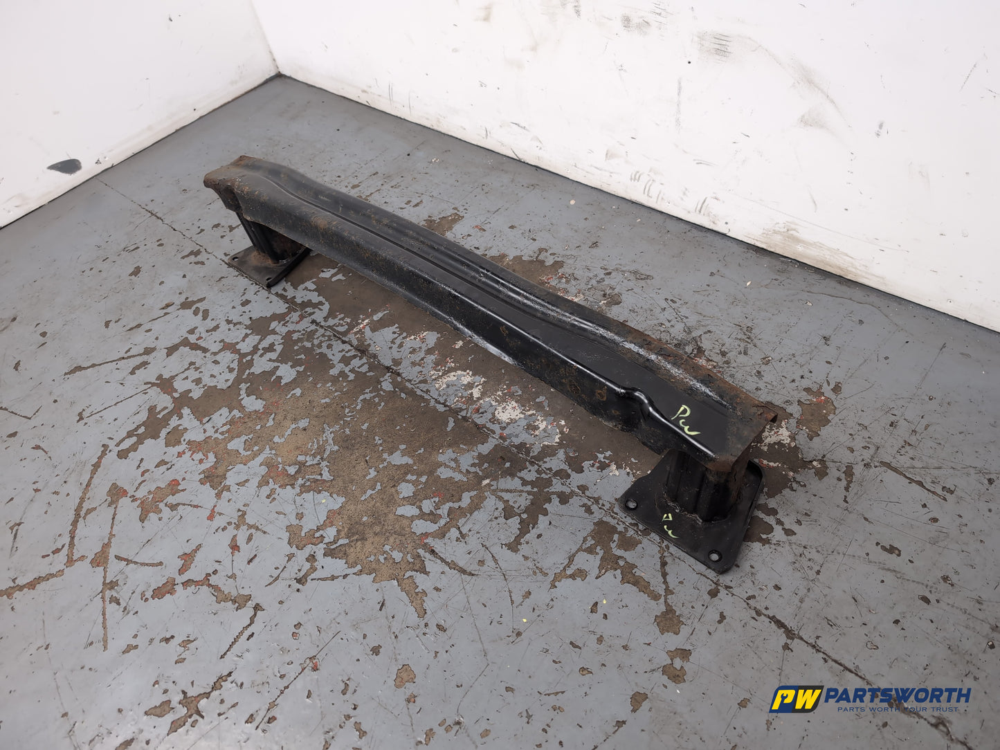 Audi A1 Contrast Edition Tdi Hatchback Bumper Rear Reinforcement 2008-2012 - photo 4