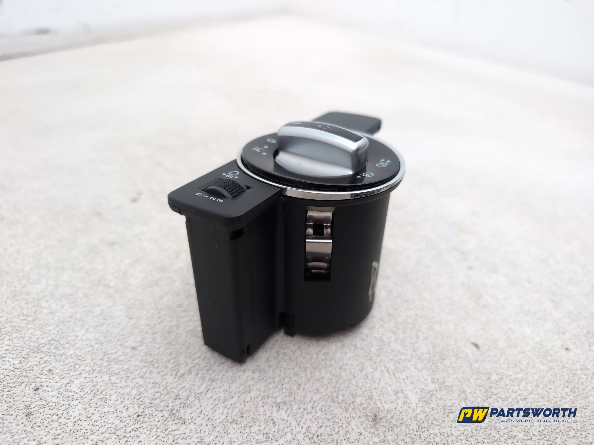 Mercedes-Benz E220 E-Class W212 Blueef-Cy Headlamp Switch A2129051600 2009-2016 - photo 10