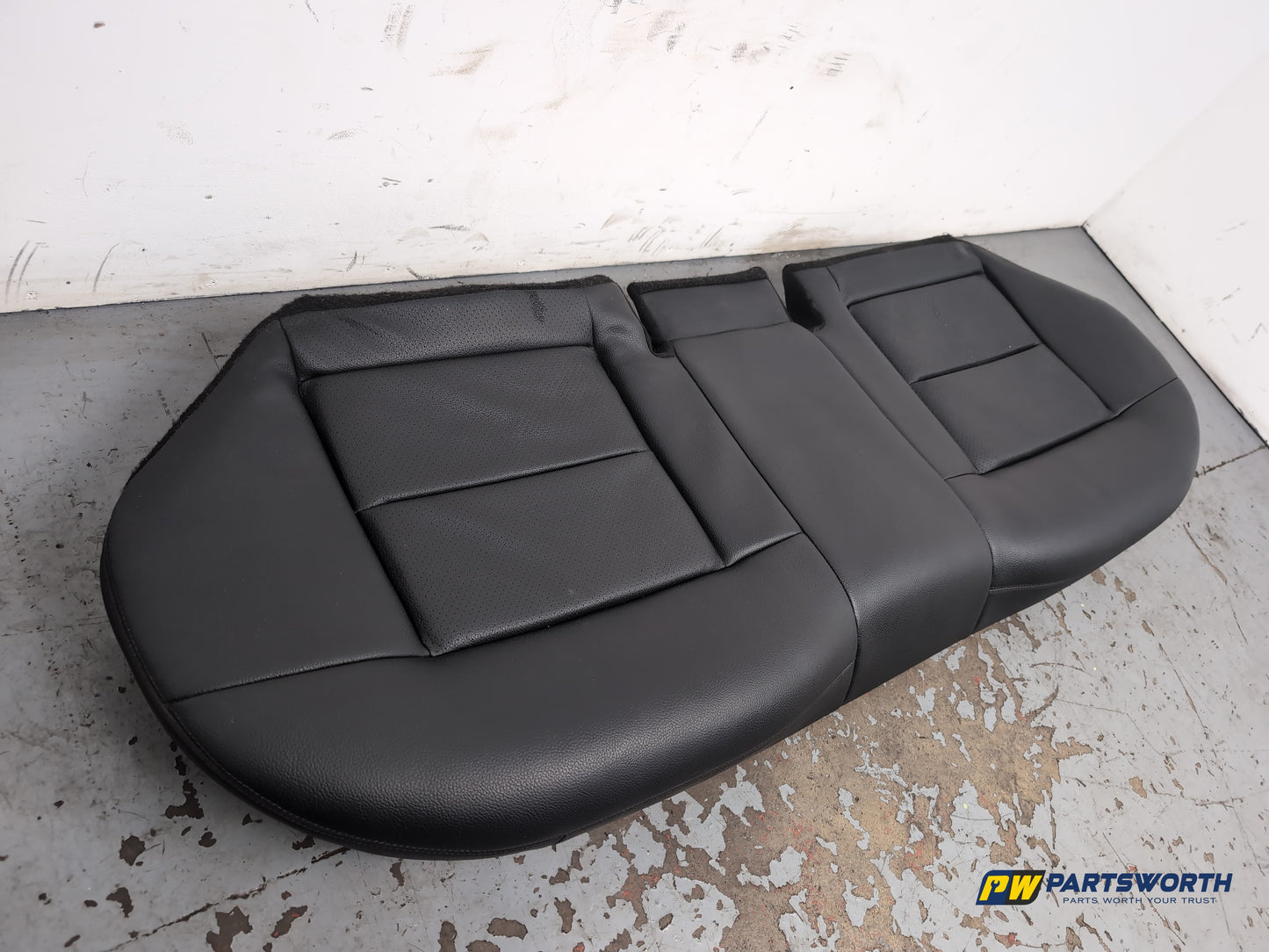Mercedes-Benz E220 W212 E-Class Rear Bench Seat Black Leather 2009-2016 - photo 4