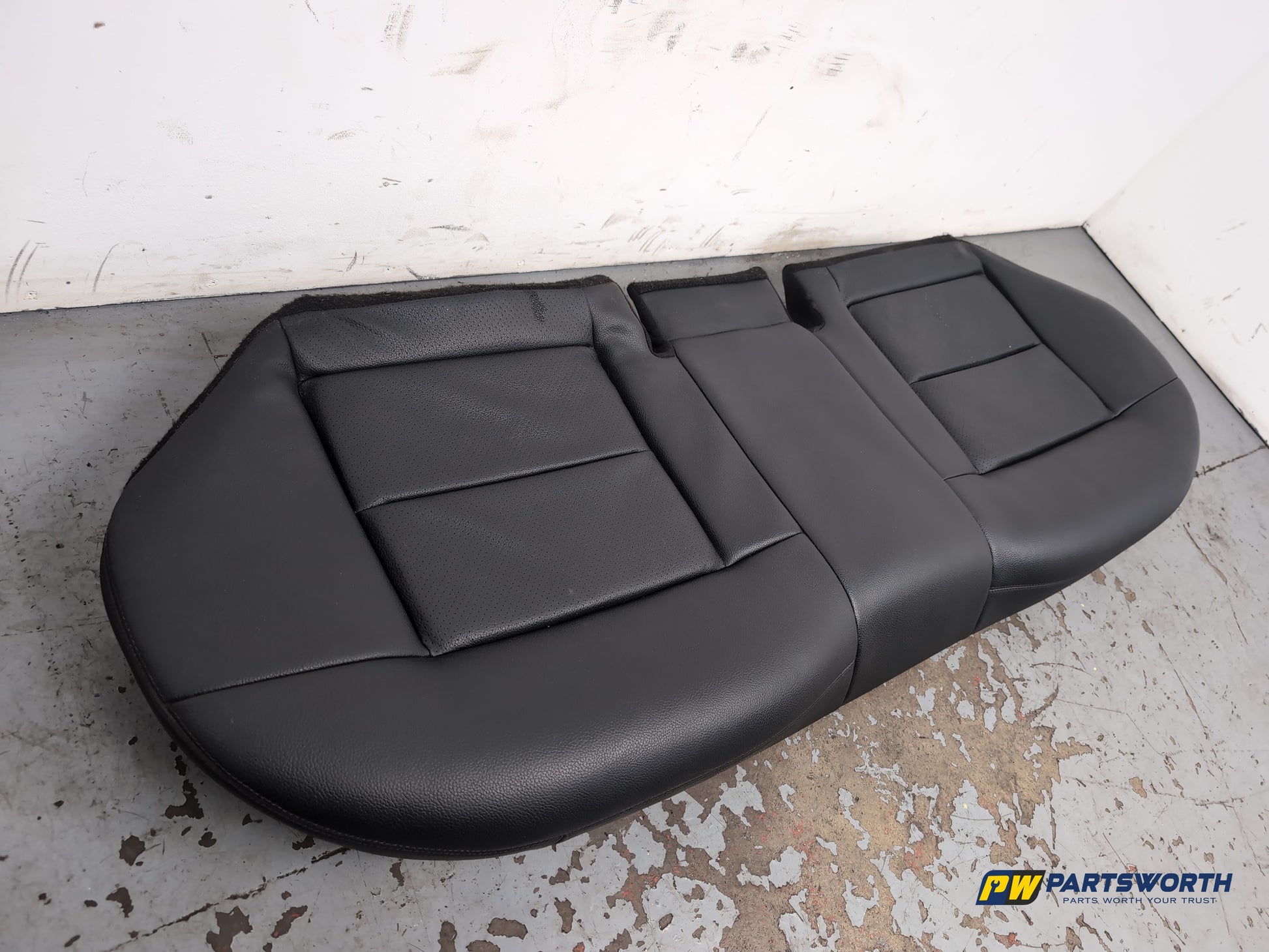 Mercedes-Benz E220 W212 E-Class Rear Bench Seat Black Leather 2009-2016 - photo 4