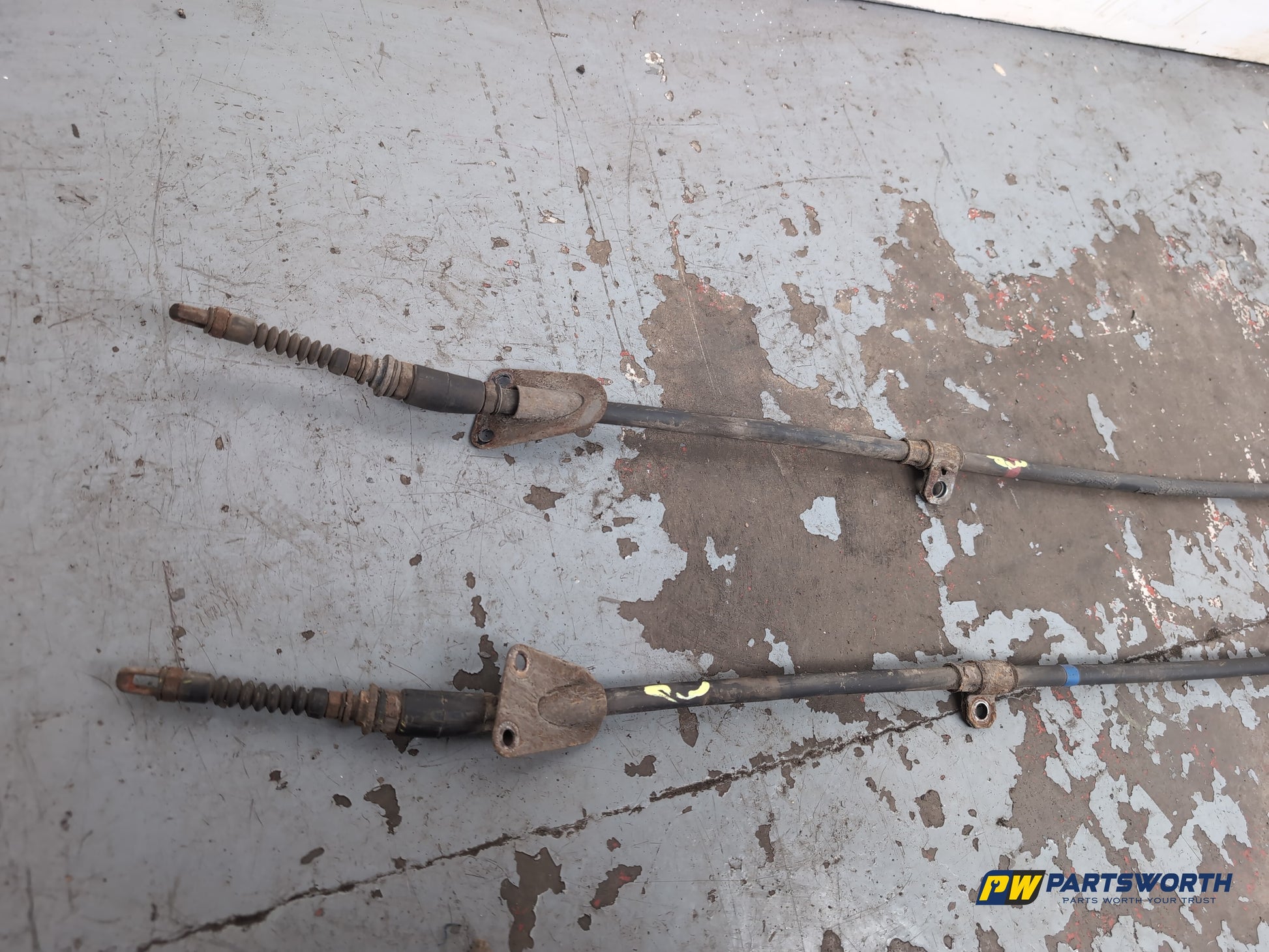 Kia Sportage 3 Crdi 1.7l Diesel Handbrake Cable Pair 2010-2015 - photo 4
