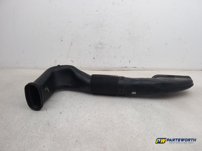 Mercedes-Benz E220e-Class W212 Air Intake Hose Pipe Line A6510903437 2009-2016 - photo 10