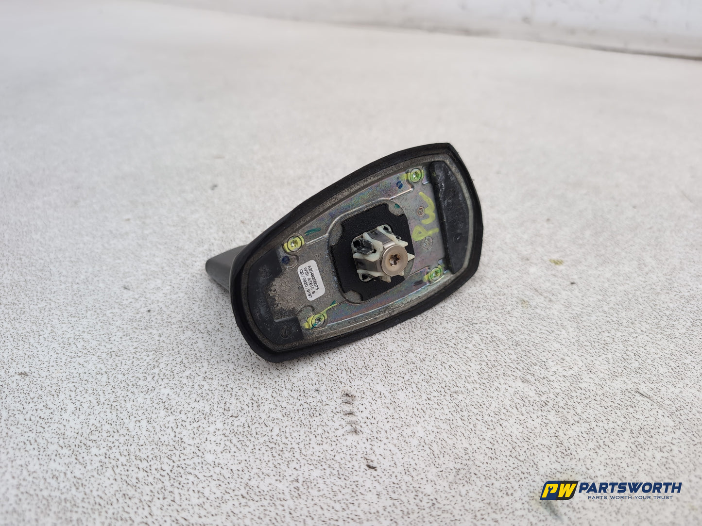 Mercedes-Benz E220 E-Class W212 Saloon Aerial Antenna A2048208075 2009-2016 - photo 4