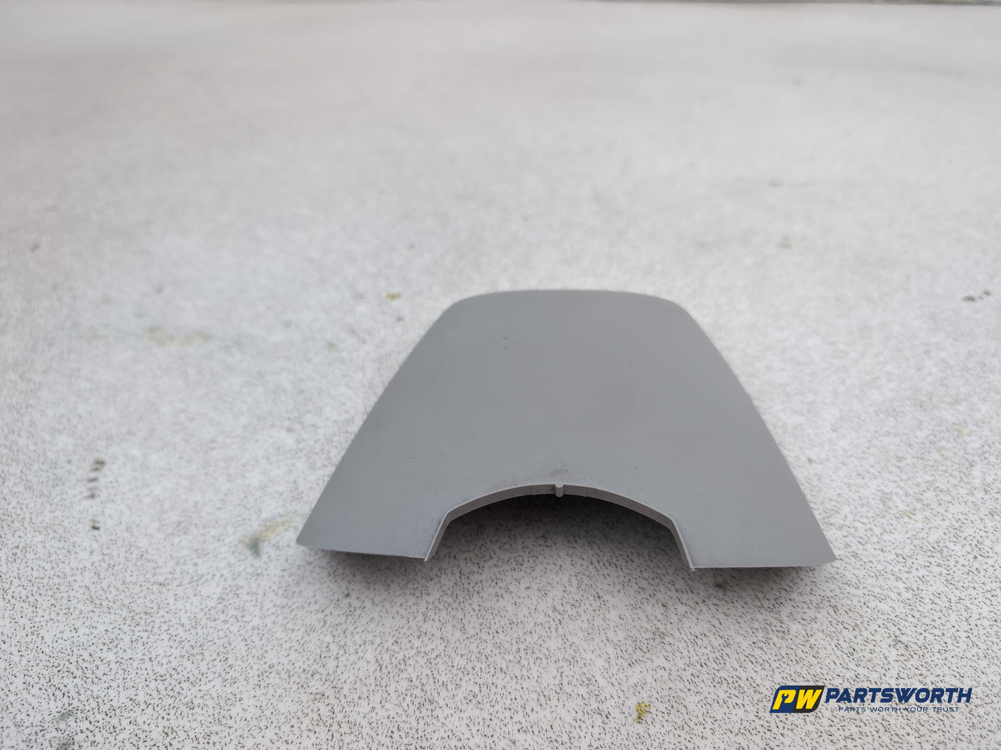 Mercedes-Benz E220 E-Class W212 Rain Sensor Surround Trim A2048220035 2009-2016 - photo 4