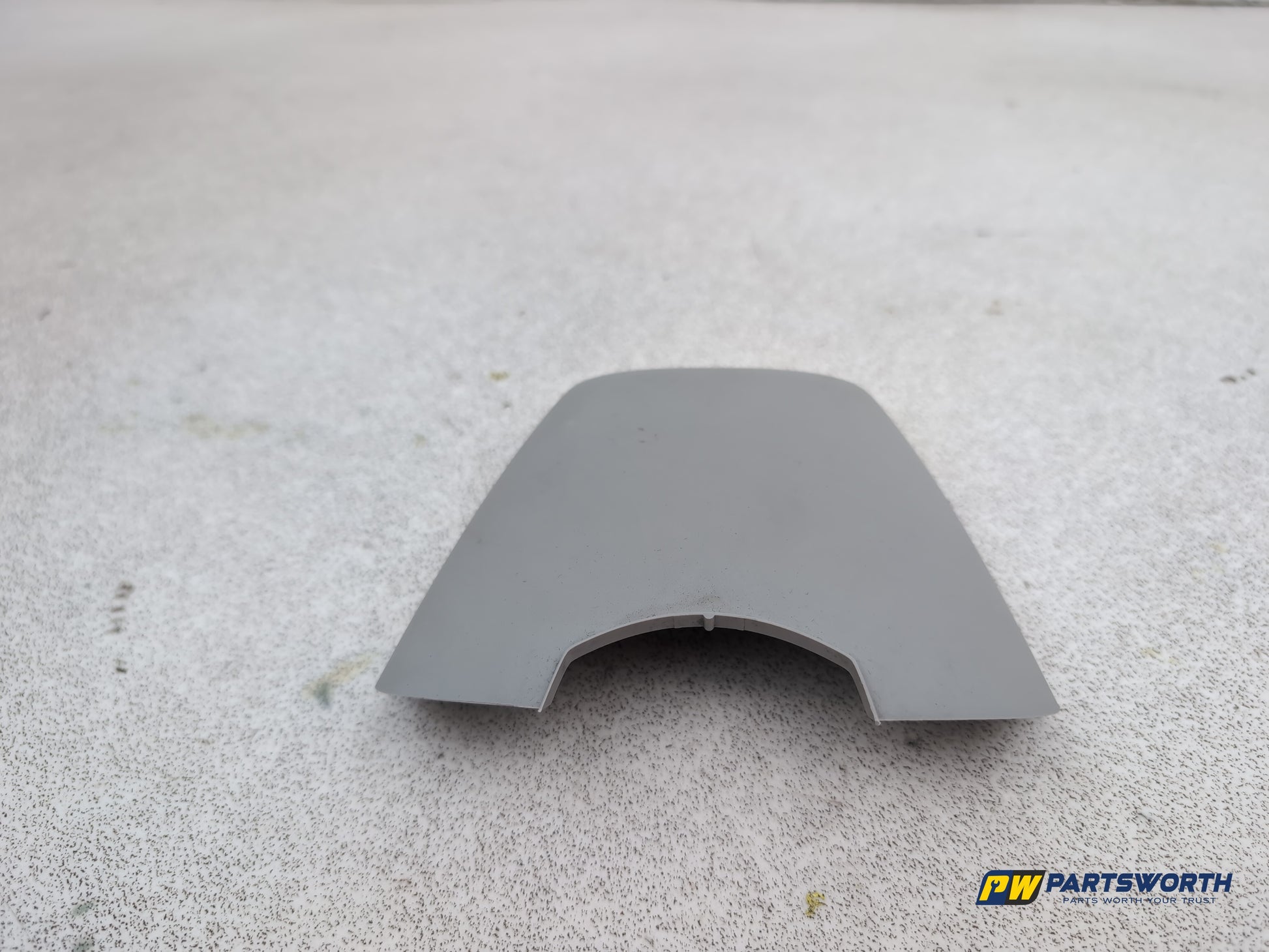 Mercedes-Benz E220 E-Class W212 Rain Sensor Surround Trim A2048220035 2009-2016 - photo 4