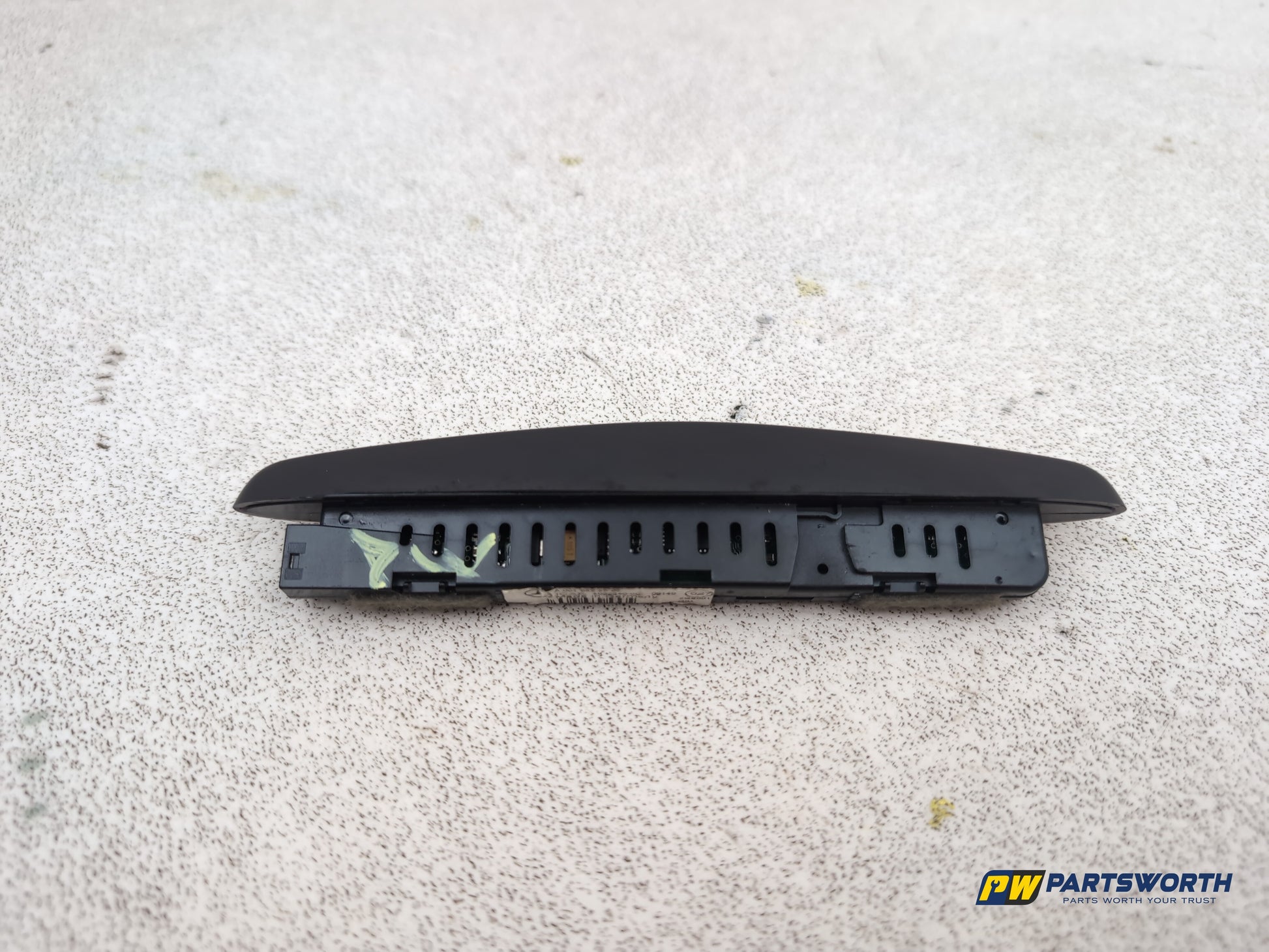 Mercedes-Benz E220 E-Class W212 Saloon Rear Parking Sensor Display A0015424523 - photo 4