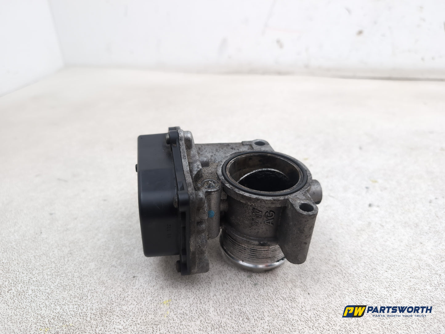 Audi A1 Contrast Edition Tdi 1.6l Diesel Throttle Body 03l128063q 2008-2012 - photo 4