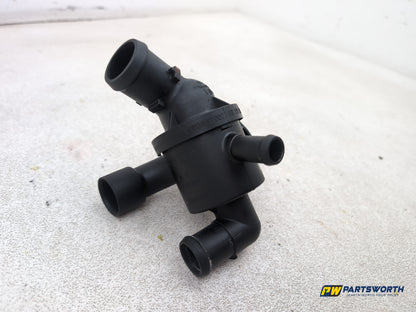 Audi A1 Contrast Edition Tdi 1.6l Diesel Thermostat Housing 03l121111s 2008-2012 - photo 4