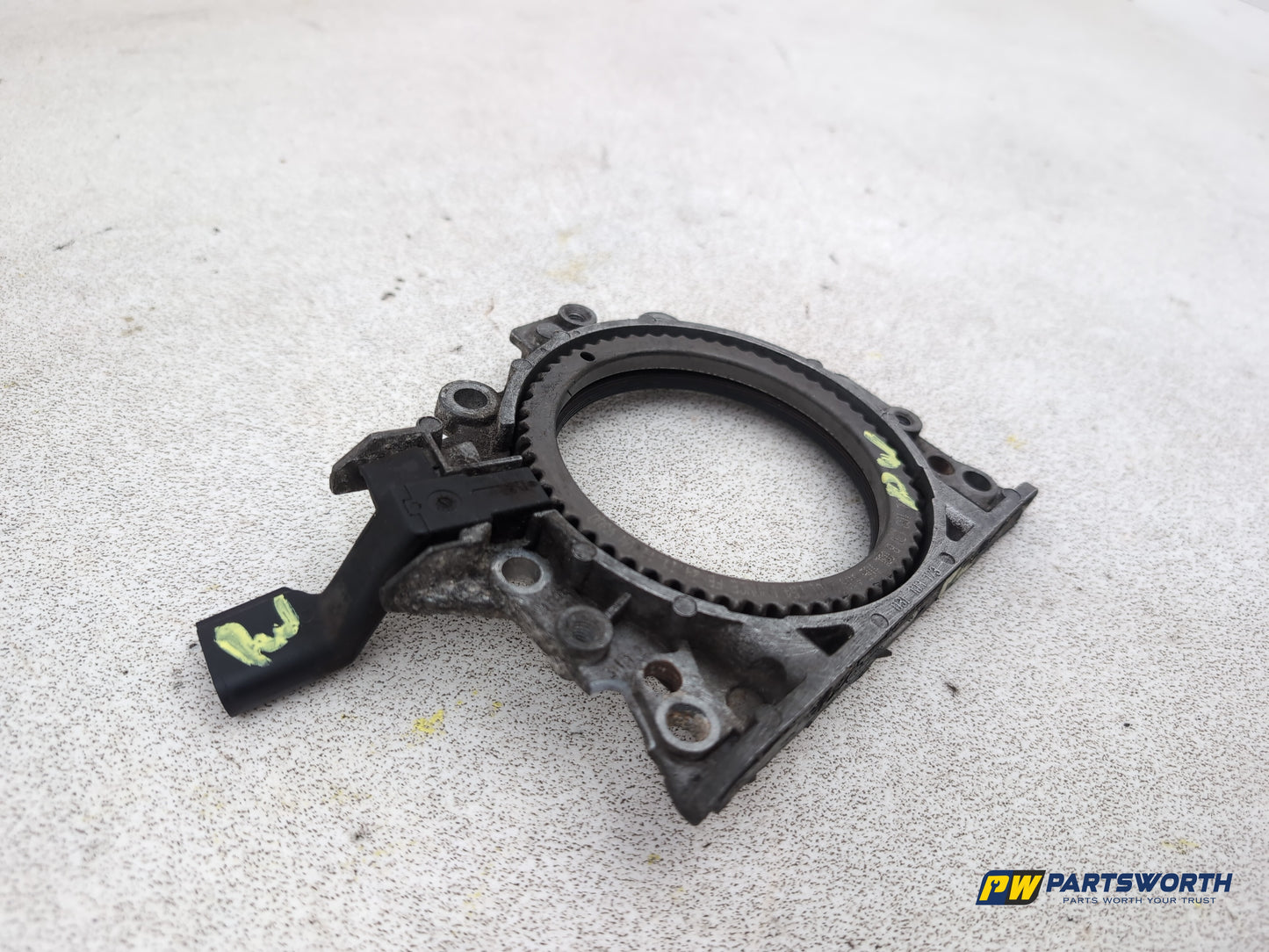 Audi A1 Contrast Edition Tdi 1.6l Diesel Crank Case Sealing Flange 03l103173 - photo 4