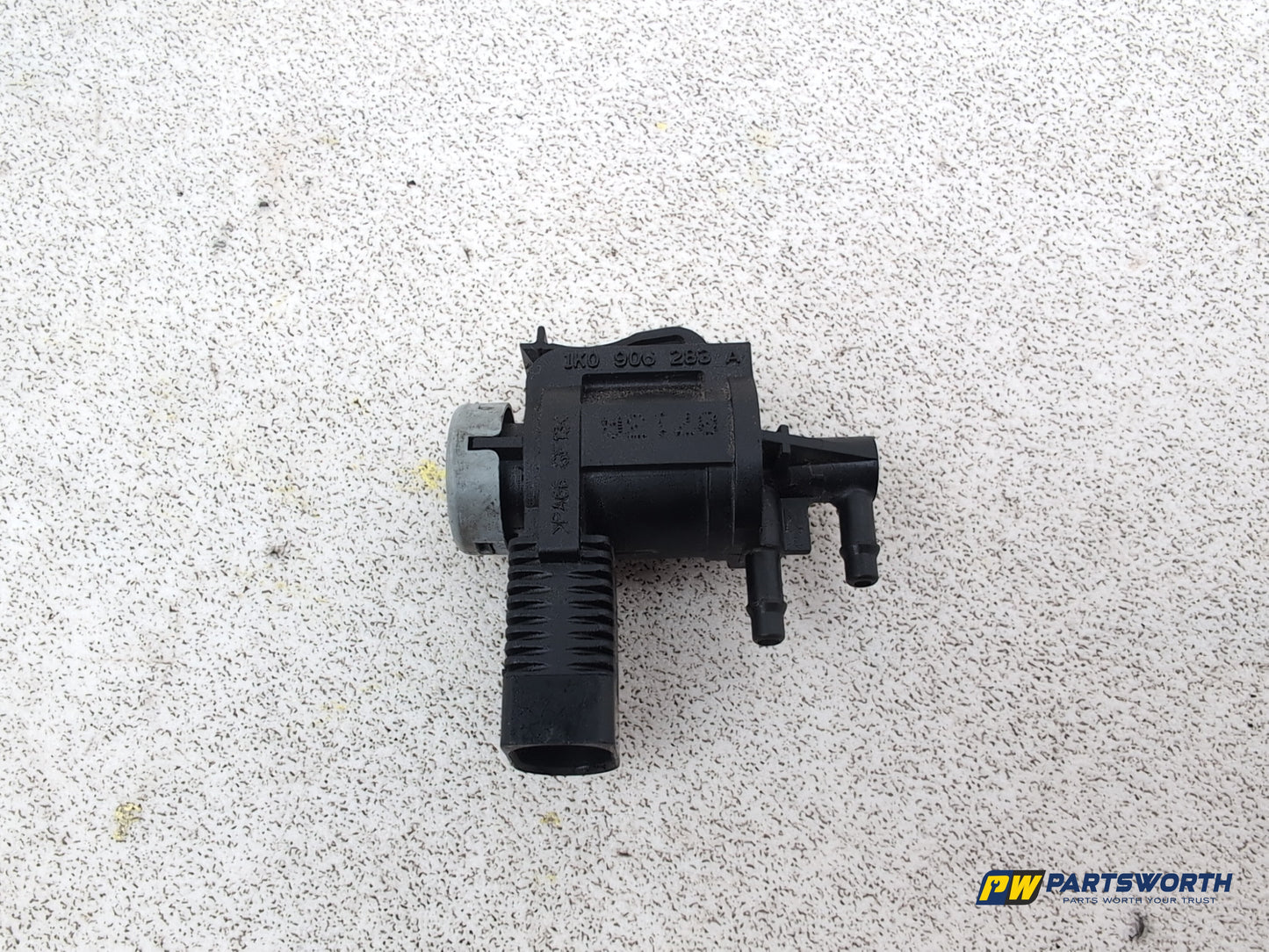 Audi A1 Contrast Edition 1.6l Diesel Turbo Solenoid Valve 1k0906283a 2008-2012 - photo 4