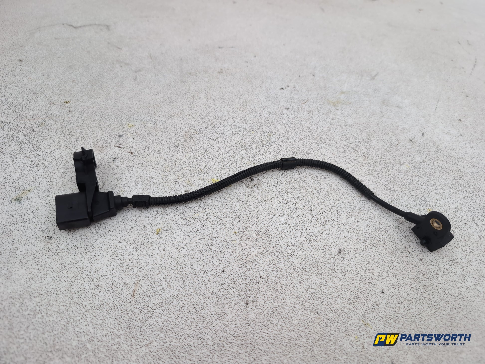 Audi A1 Contrast Edition Tdi E-Class W212 1.6l Diesel Camshaft Position Sensor - photo 4