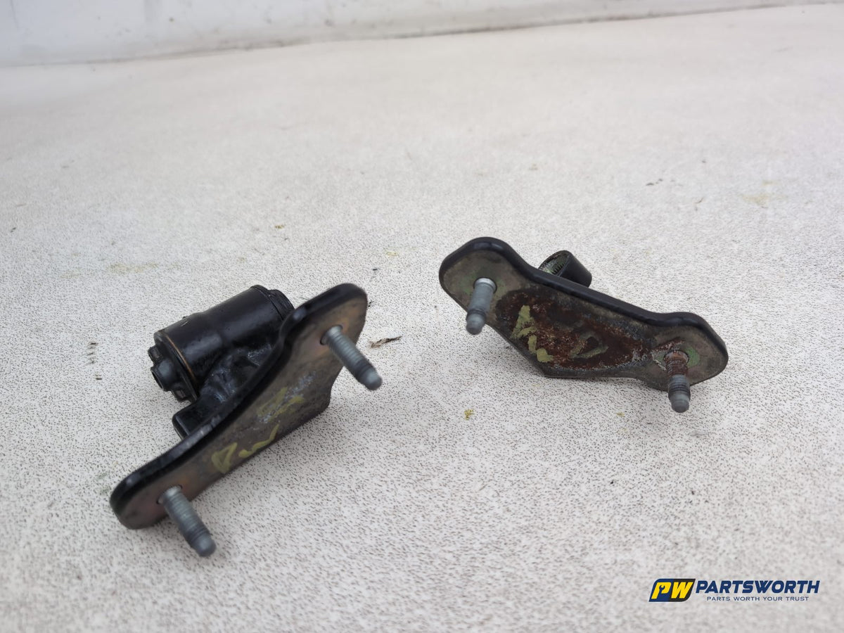 RH Front Door Hinge Pair  4
