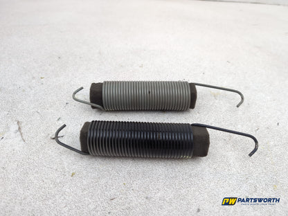 Mercedes-Benz E220 E-Classw212 Rear Boot Lid Tension Spring 2009-2016 - photo 10