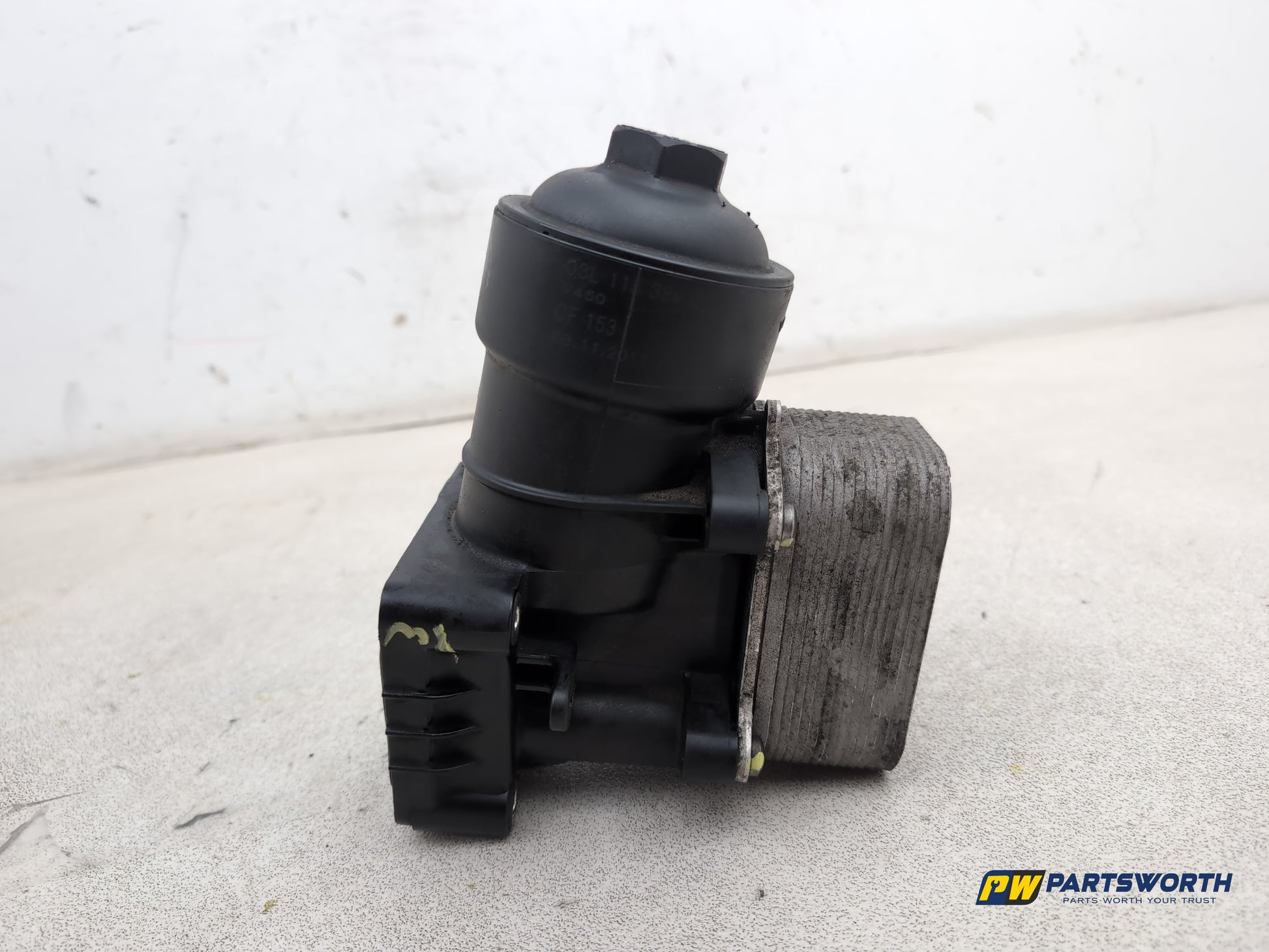 Audi A1 Contrast Edition 1.6l Diesel Oil Filter Housing And Cooler 03l117021c - photo 4